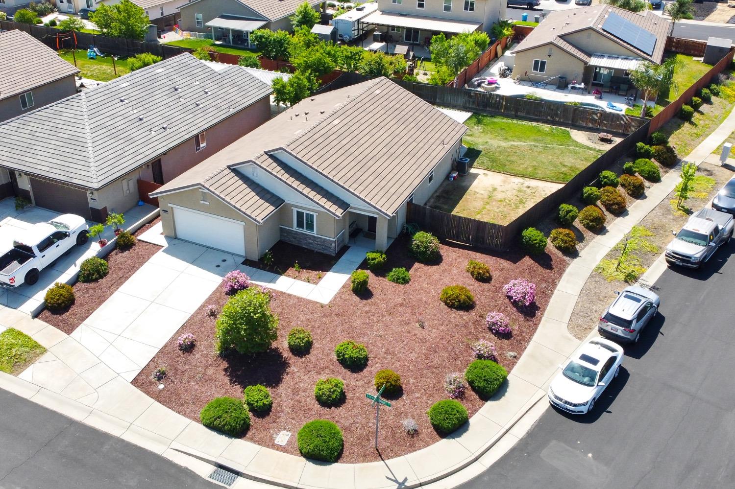 Detail Gallery Image 35 of 42 For 1096 Sierra Bluff St, Plumas Lake,  CA 95961 - 3 Beds | 2 Baths