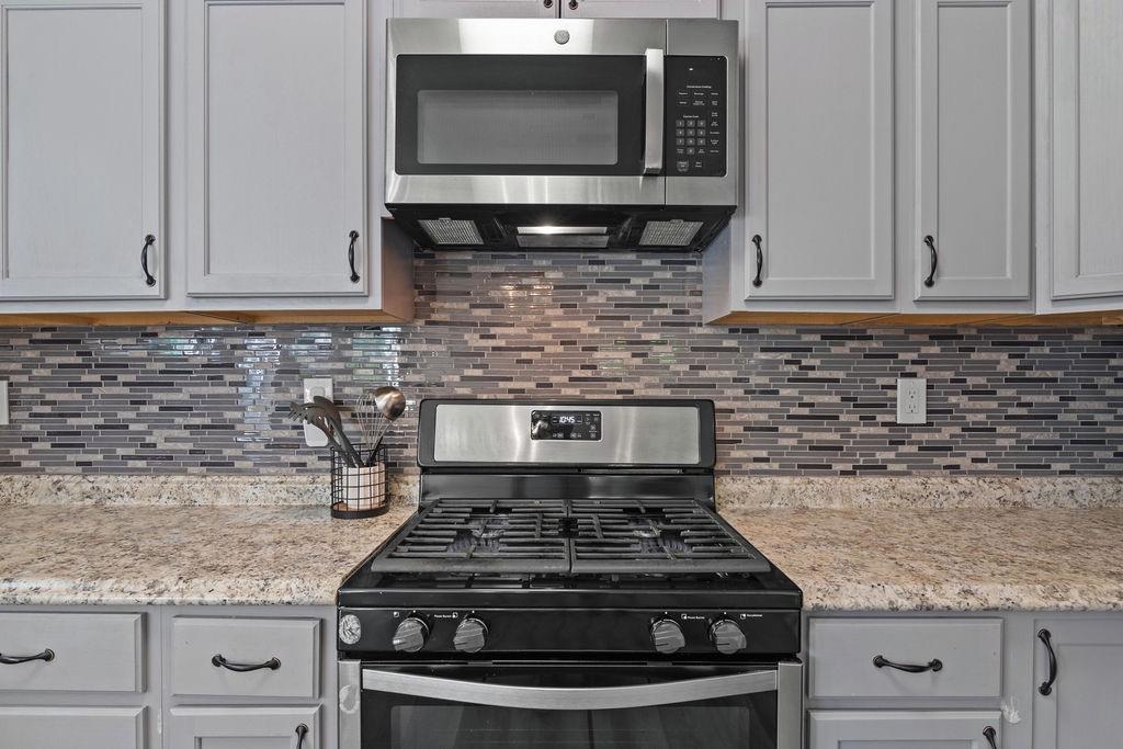 Detail Gallery Image 18 of 39 For 414 W Vine St, Stockton,  CA 95203 - 3 Beds | 2 Baths