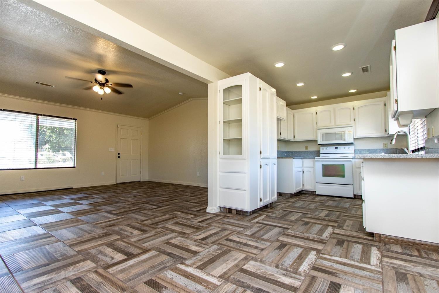 Golfito Way, La Grange, California image 10