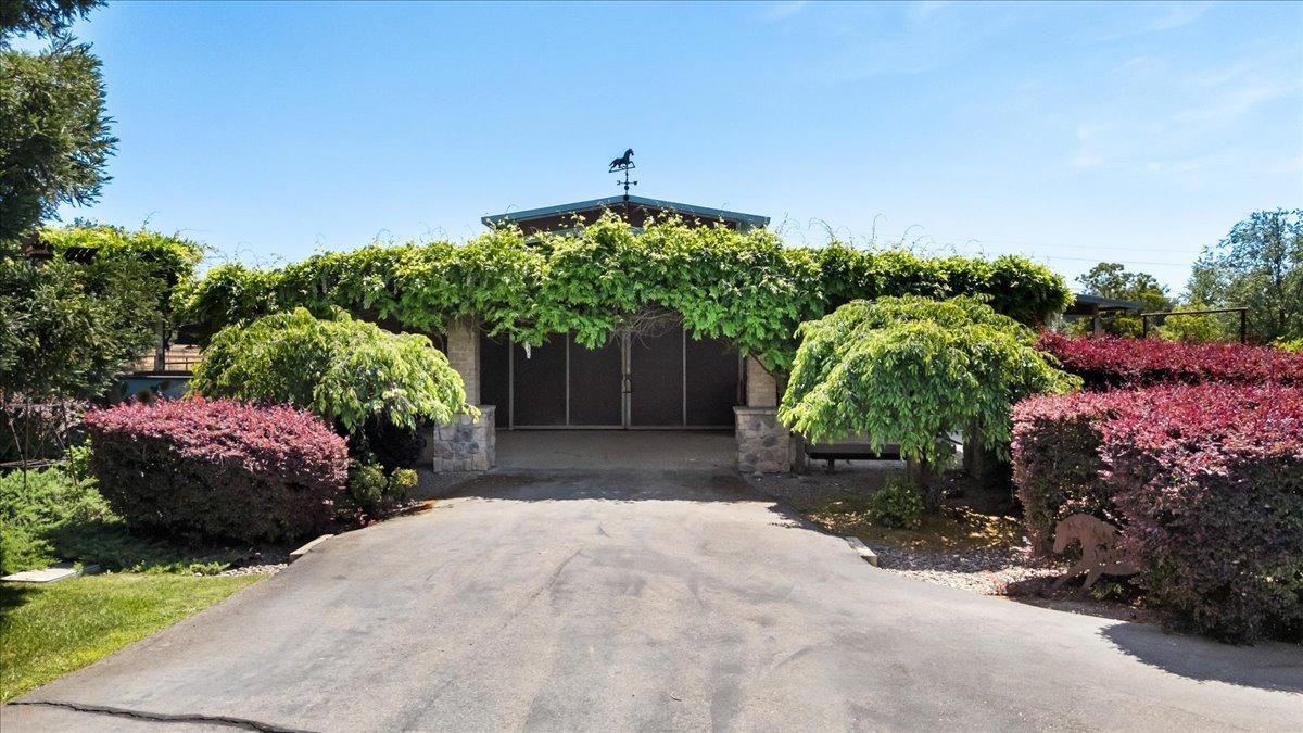 Detail Gallery Image 74 of 95 For 18879 Hidden Lakes Ln, Acampo,  CA 95220 - 3 Beds | 3/2 Baths