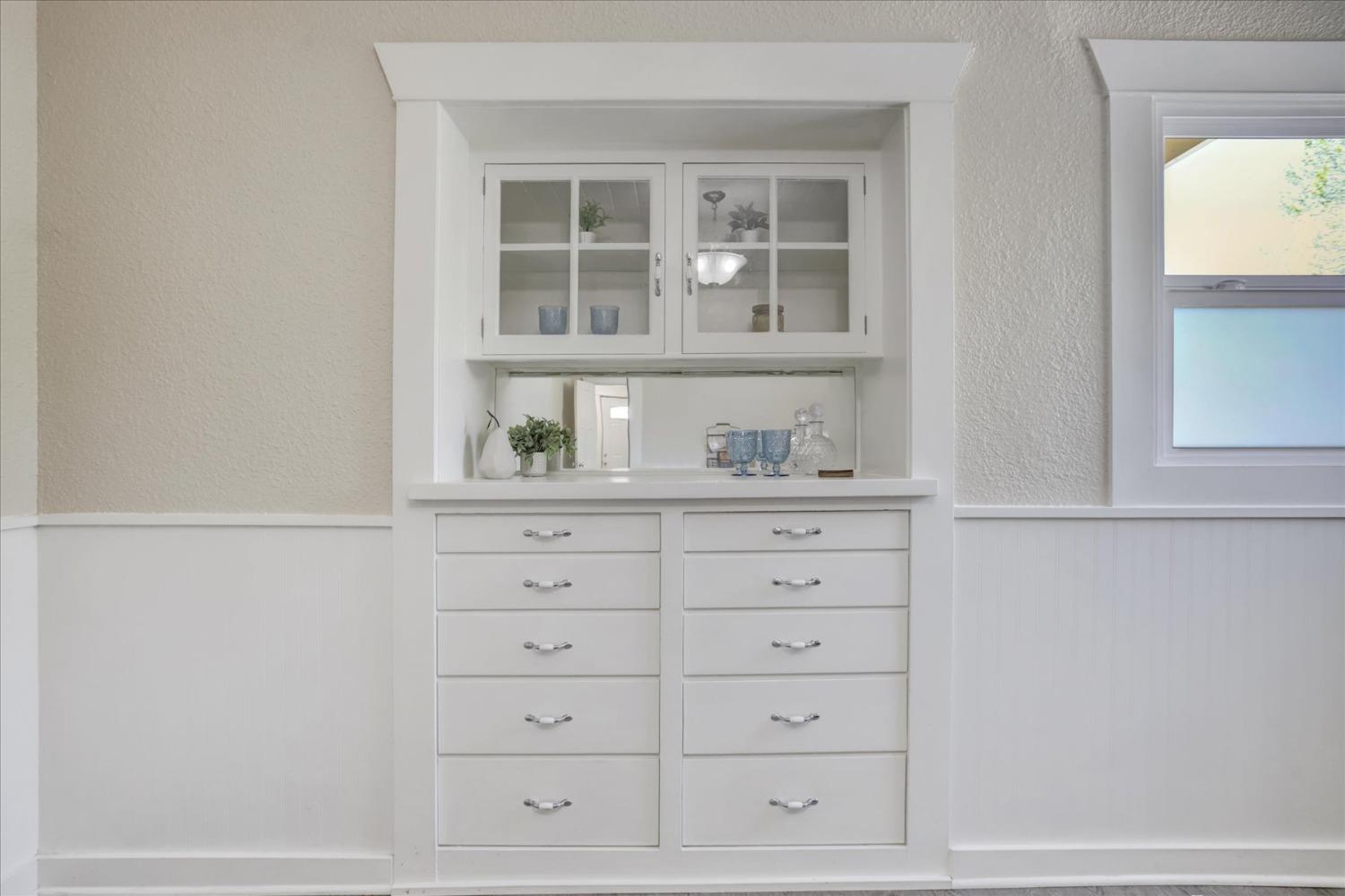 Detail Gallery Image 13 of 81 For 147 South Auburn St, Grass Valley,  CA 95945 - – Beds | – Baths
