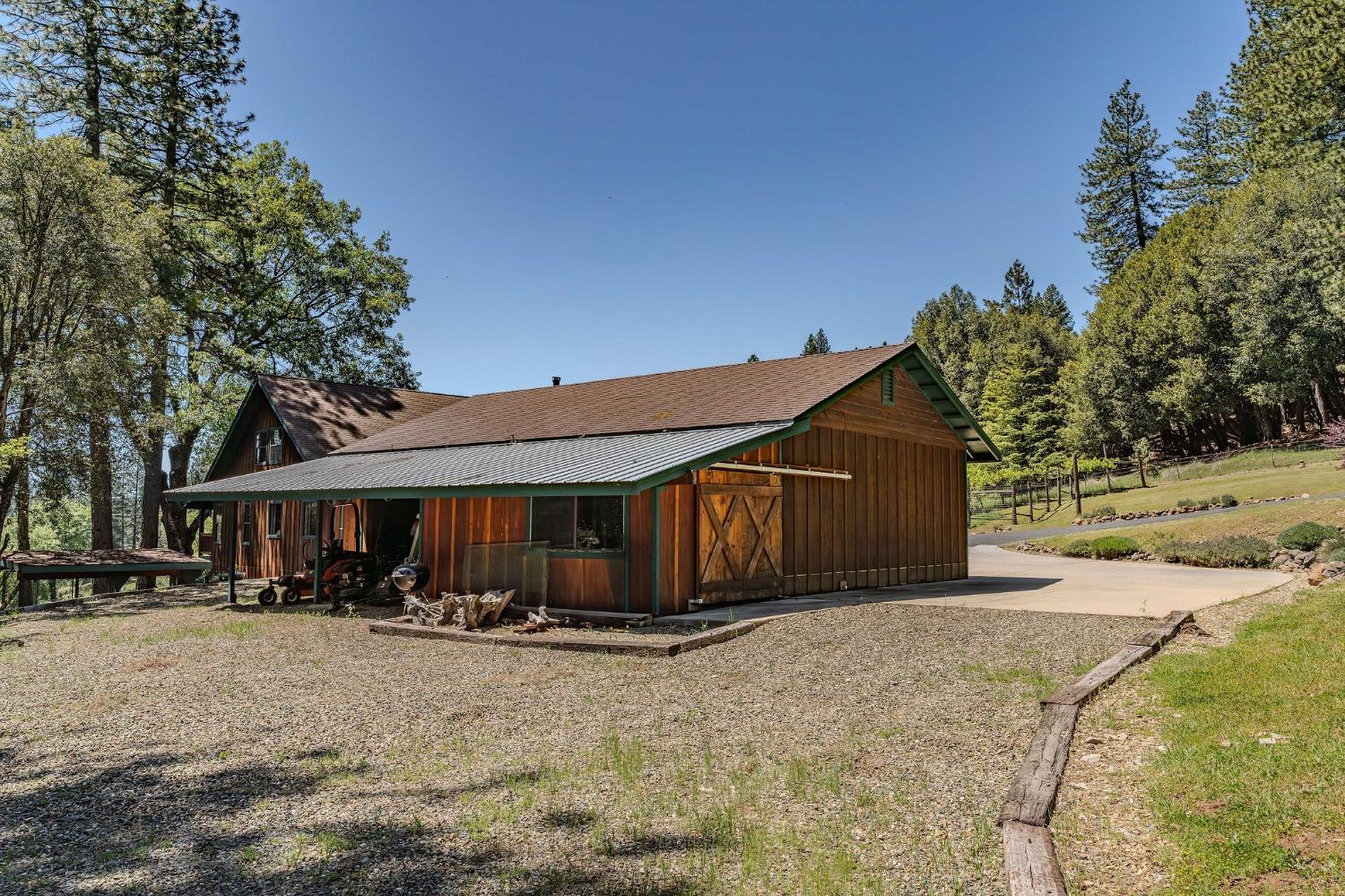 Detail Gallery Image 21 of 83 For 25624 Sherwood Dr, Pioneer,  CA 95666 - 3 Beds | 3 Baths