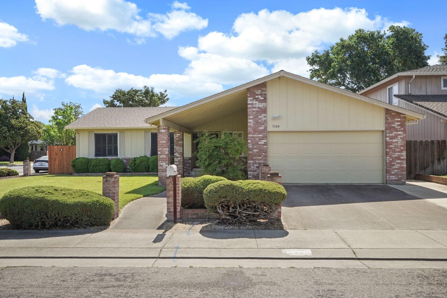 Admiral Drive, Stockton, California image 36
