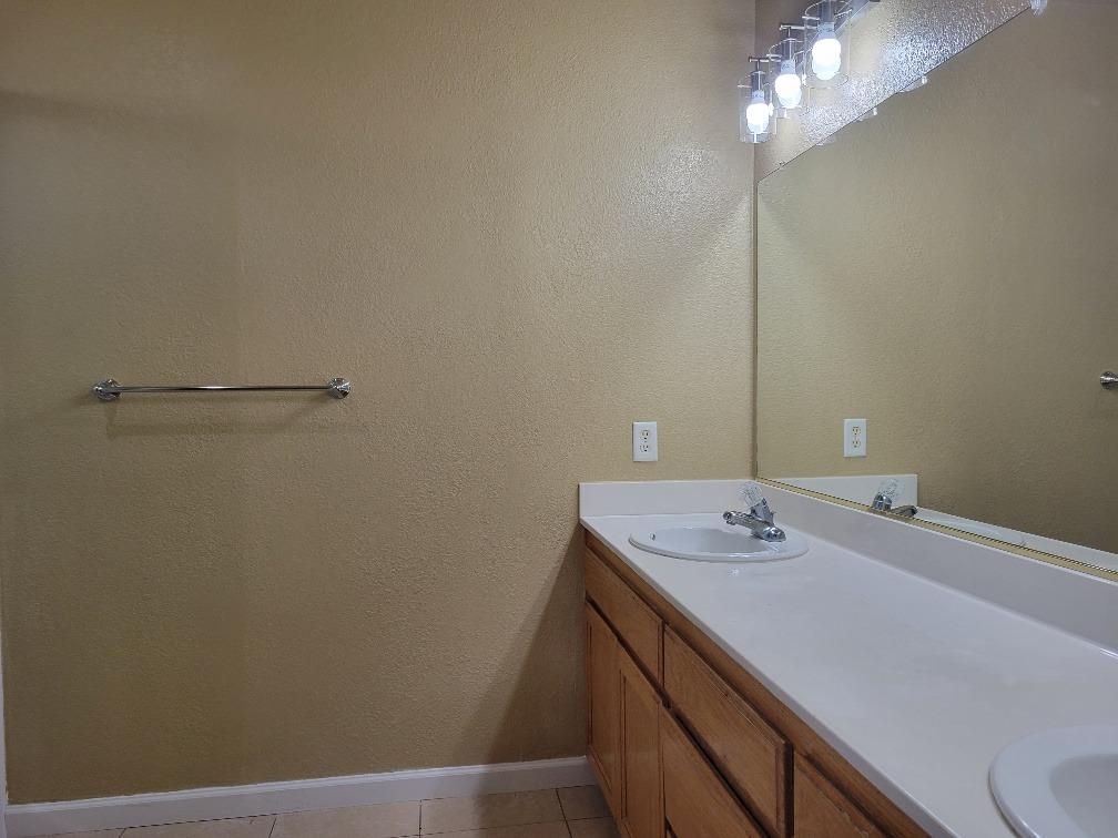 Detail Gallery Image 19 of 31 For 628 Vintner St, Los Banos,  CA 93635 - 3 Beds | 2 Baths