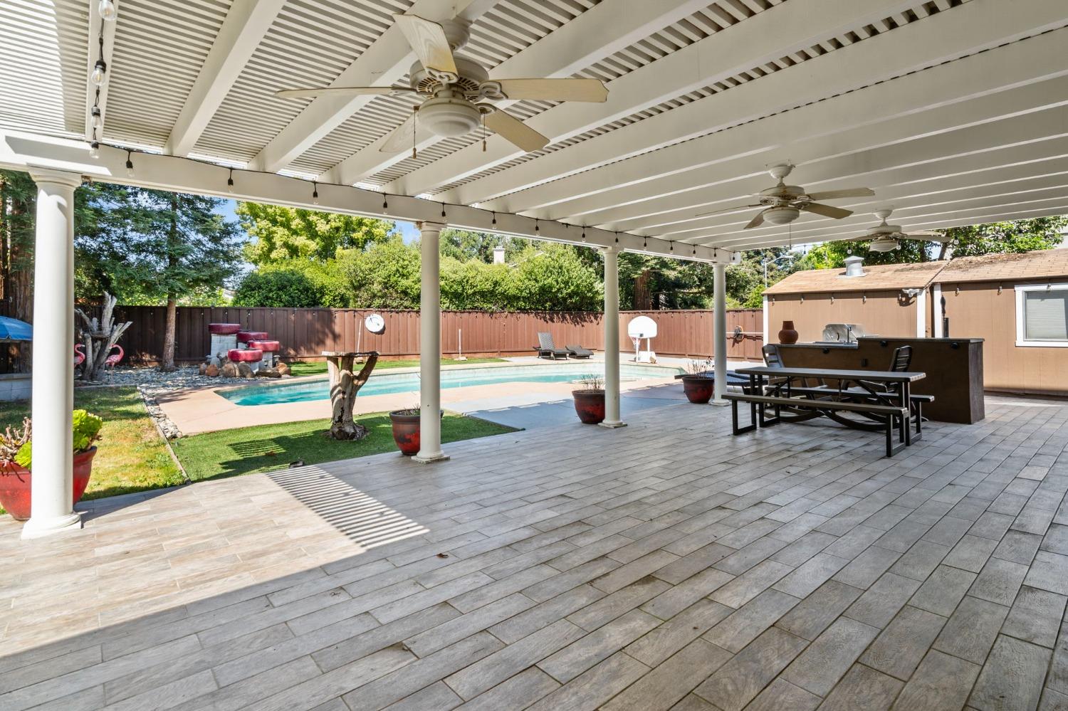 Detail Gallery Image 36 of 45 For 775 Vivian Dr, Livermore,  CA 94550 - 4 Beds | 3 Baths