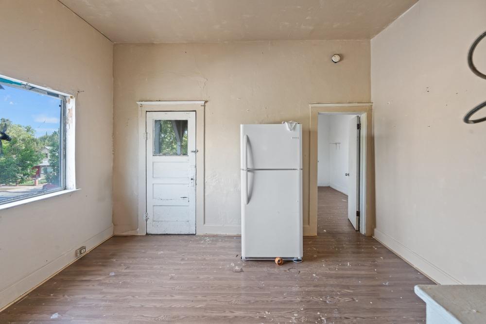 Detail Gallery Image 9 of 33 For 322 E Pine St, Lodi,  CA 95240 - – Beds | – Baths