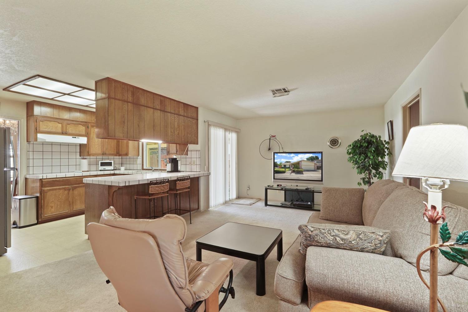 Admiral Drive, Stockton, California image 10
