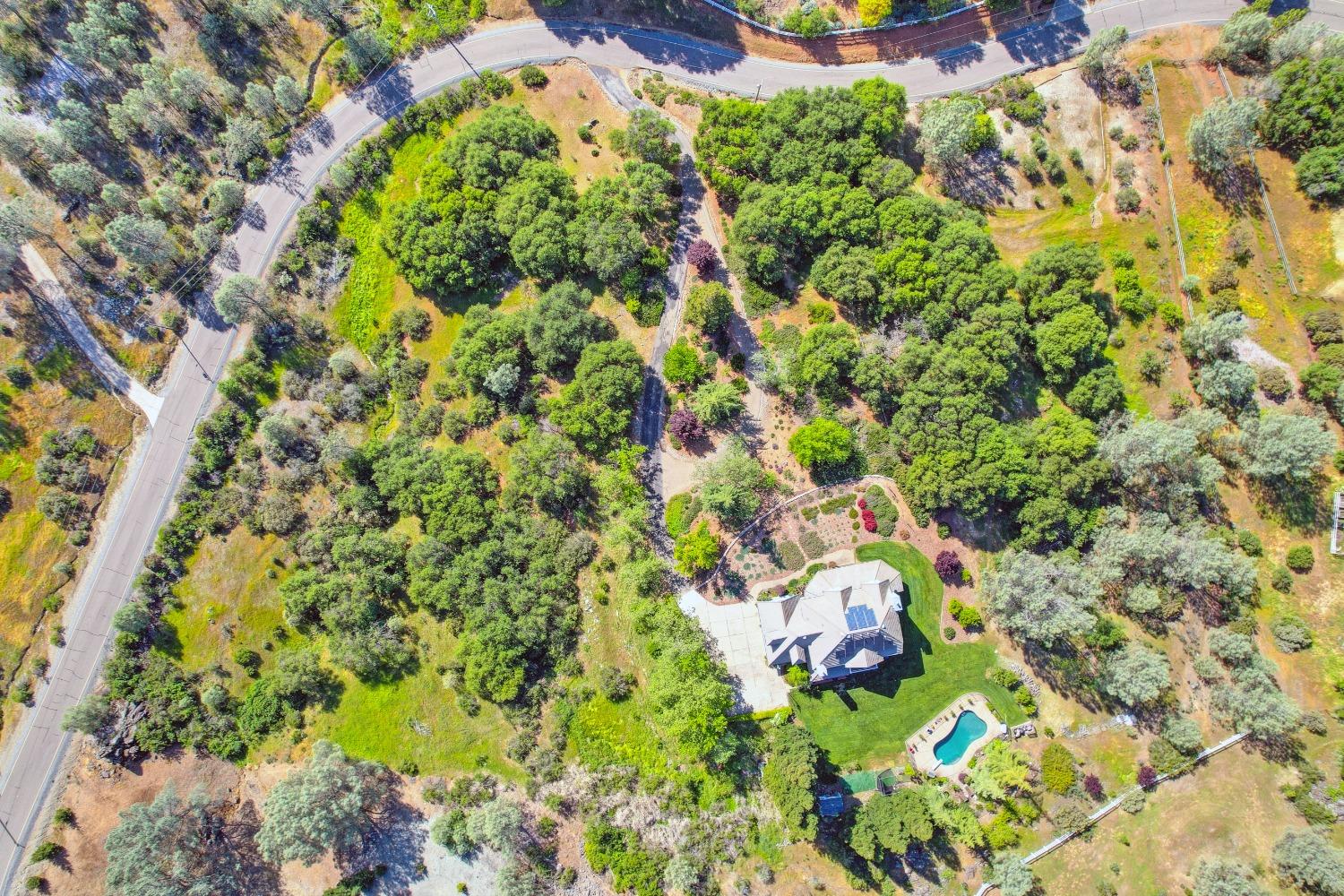 Detail Gallery Image 74 of 81 For 2601 Roundhill Cir, Placerville,  CA 95667 - 4 Beds | 3 Baths