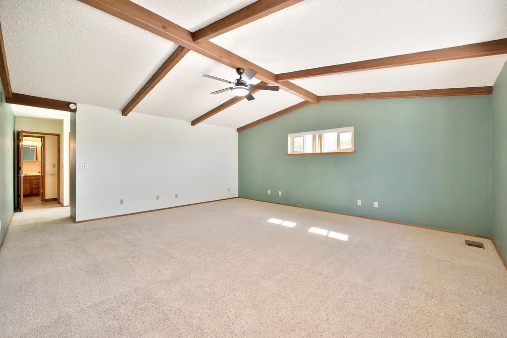 Detail Gallery Image 41 of 68 For 74 Greenbrier Dr, Oroville,  CA 95966 - 3 Beds | 3 Baths