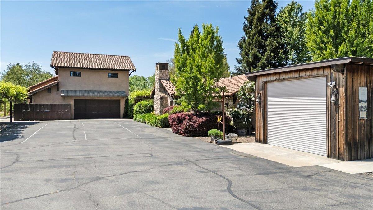 Detail Gallery Image 72 of 95 For 18879 Hidden Lakes Ln, Acampo,  CA 95220 - 3 Beds | 3/2 Baths