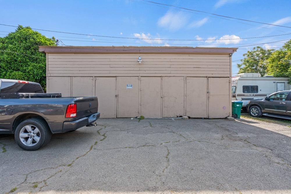 Detail Gallery Image 23 of 33 For 322 E Pine St, Lodi,  CA 95240 - – Beds | – Baths