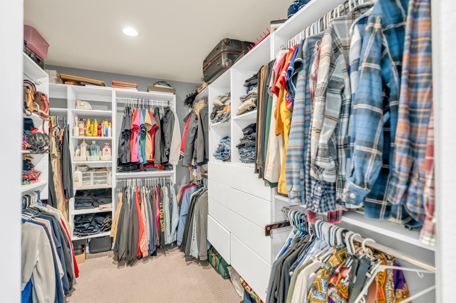 Detail Gallery Image 18 of 42 For 1096 Sierra Bluff St, Plumas Lake,  CA 95961 - 3 Beds | 2 Baths