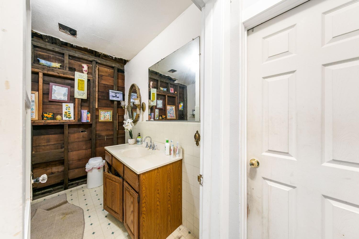 Detail Gallery Image 19 of 58 For 26 Oak Ave, Woodland,  CA 95695 - 4 Beds | 4 Baths