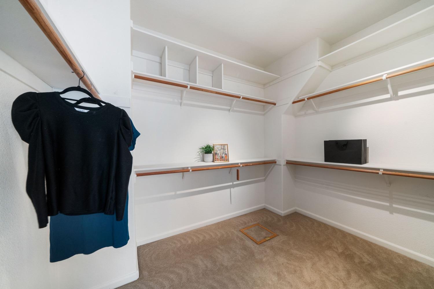 Detail Gallery Image 38 of 44 For 2475 Minden Ct, Sacramento,  CA 95835 - 4 Beds | 2/1 Baths