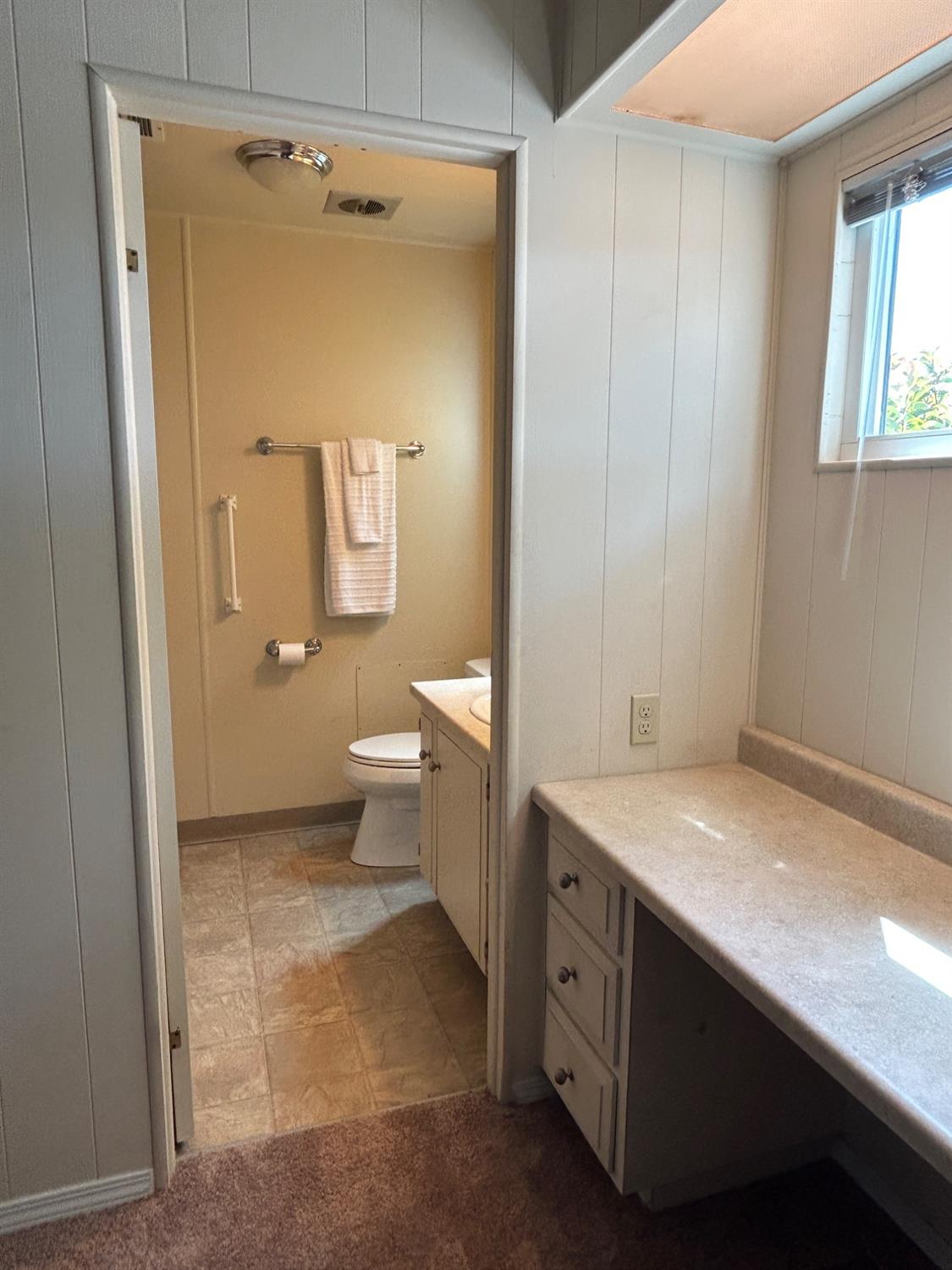 Detail Gallery Image 28 of 40 For 6616 Capital Dr 81, Sacramento,  CA 95828 - 2 Beds | 2 Baths