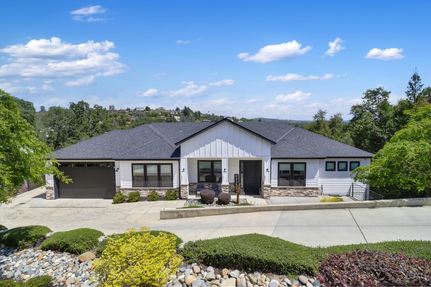 Detail Gallery Image 1 of 73 For 3130 Oakwood Rd, Cameron Park,  CA 95682 - 4 Beds | 4 Baths
