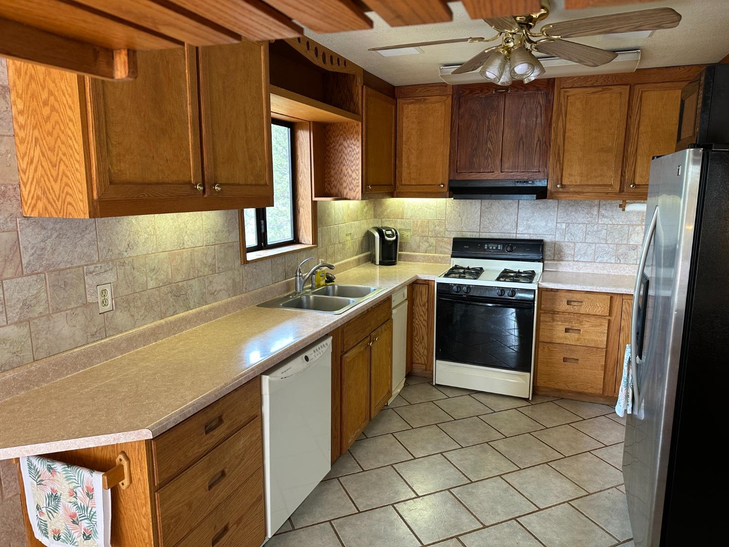 Detail Gallery Image 15 of 24 For 4368 Eazy Bird Way, Wilseyville,  CA 95257 - 2 Beds | 2 Baths