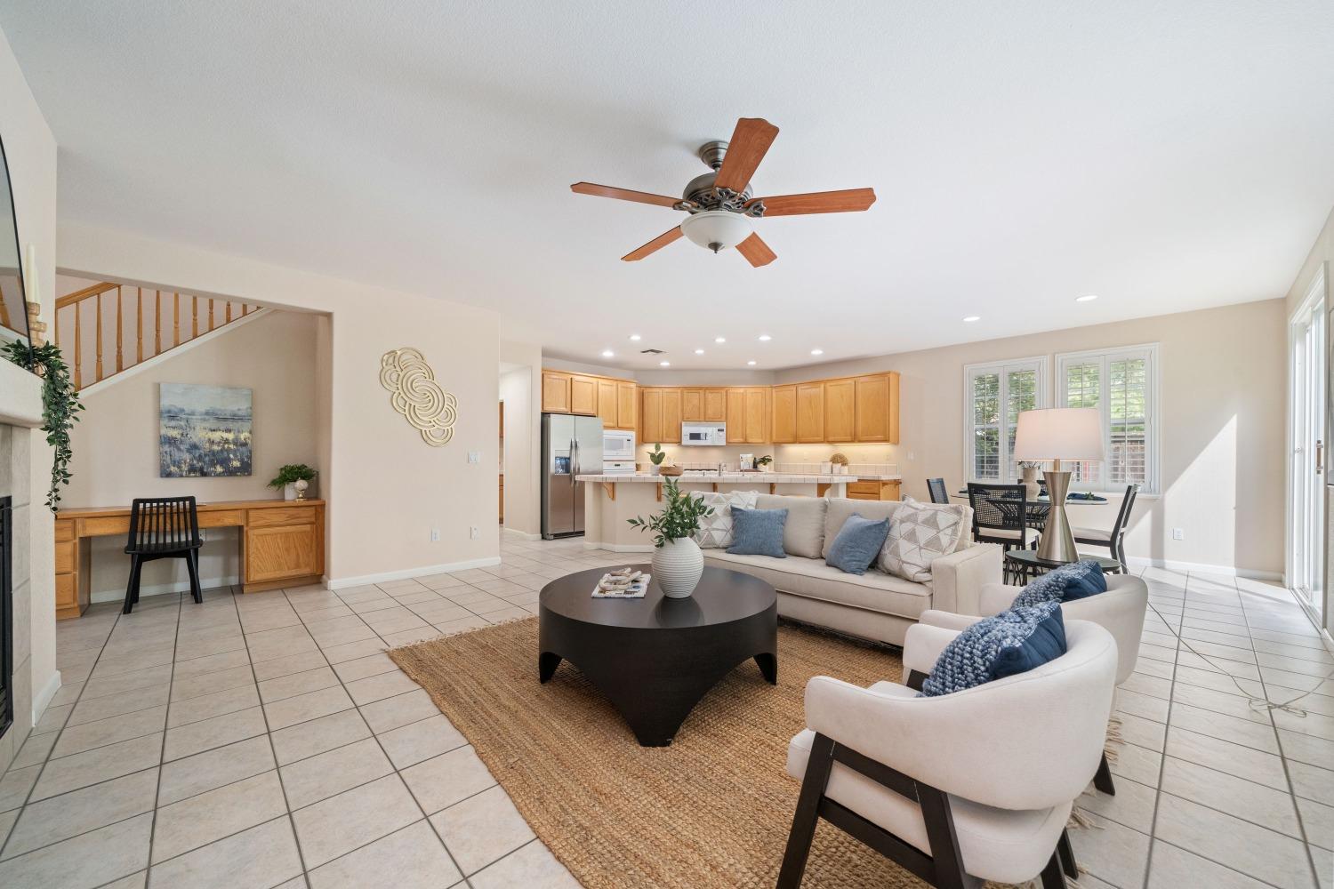 Detail Gallery Image 14 of 44 For 2475 Minden Ct, Sacramento,  CA 95835 - 4 Beds | 2/1 Baths