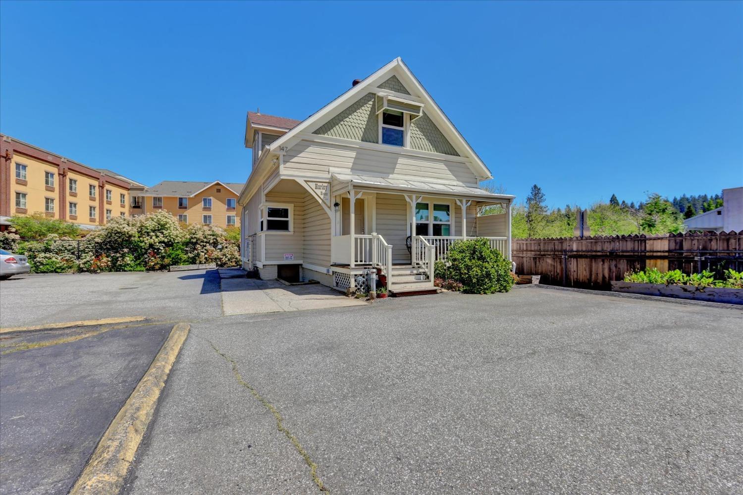 Detail Gallery Image 48 of 81 For 147 South Auburn St, Grass Valley,  CA 95945 - – Beds | – Baths