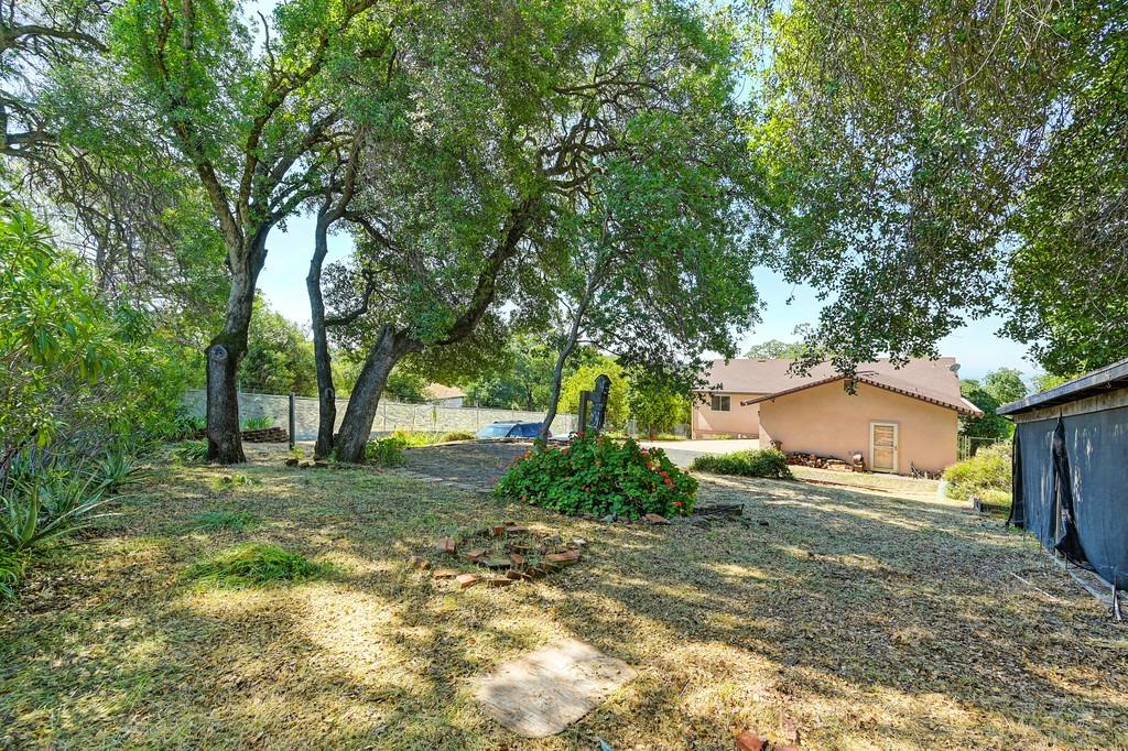 Detail Gallery Image 57 of 68 For 74 Greenbrier Dr, Oroville,  CA 95966 - 3 Beds | 3 Baths