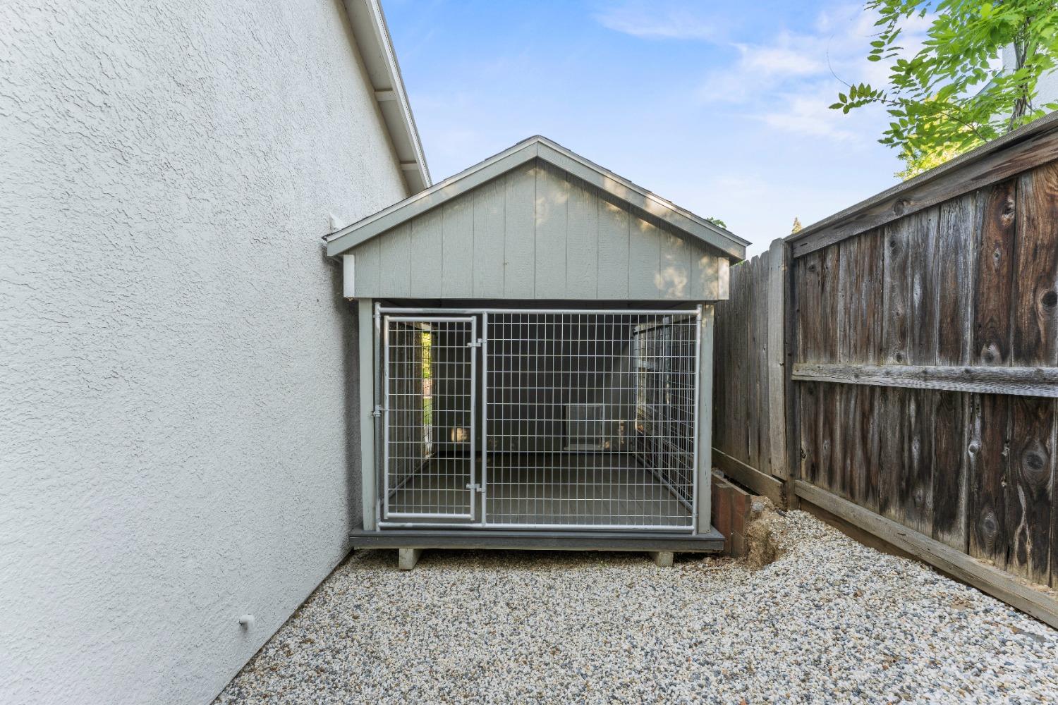 Detail Gallery Image 27 of 32 For 6222 Virk Ln, Citrus Heights,  CA 95621 - 2 Beds | 2 Baths