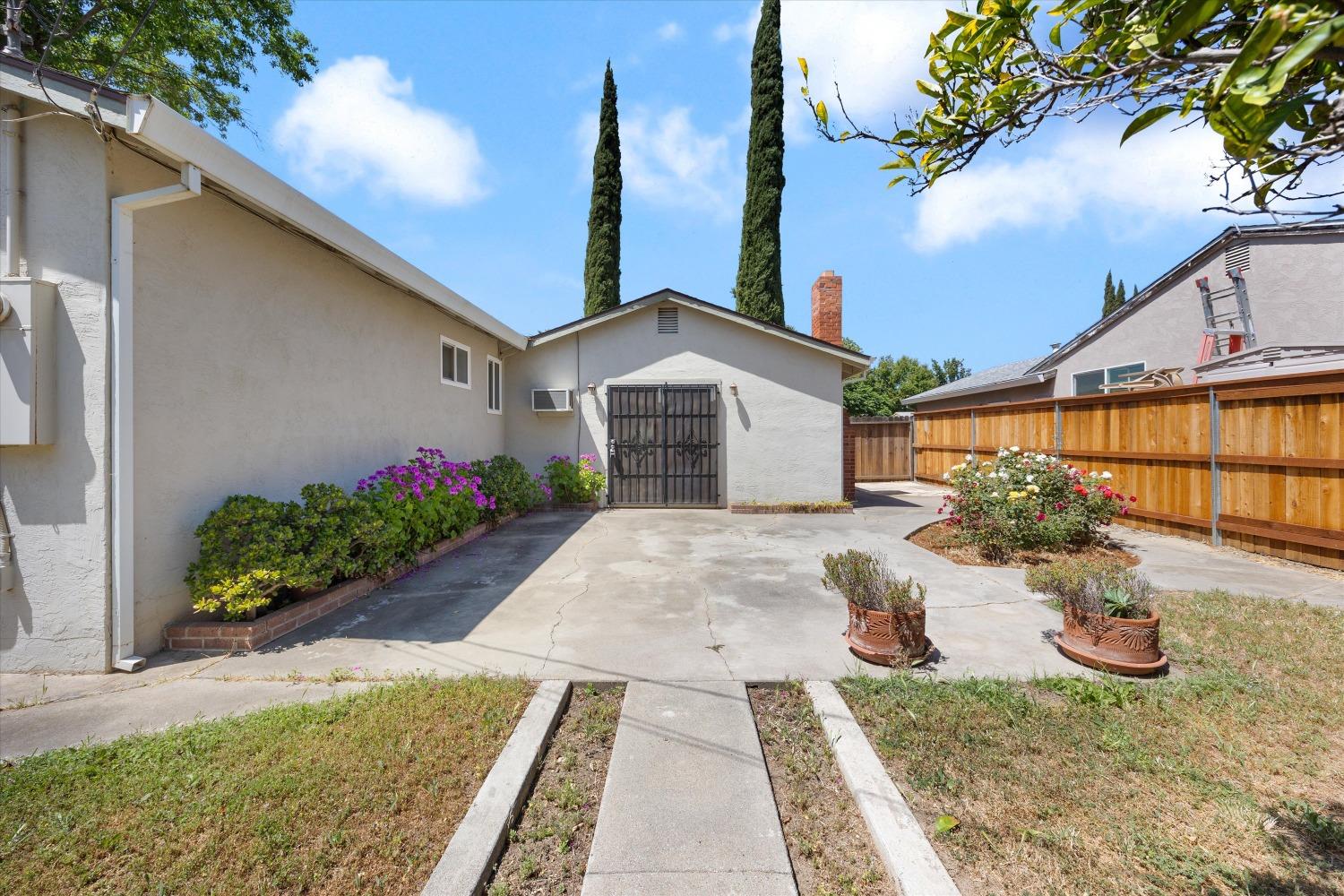 Schuerle Street, Woodland, California image 31