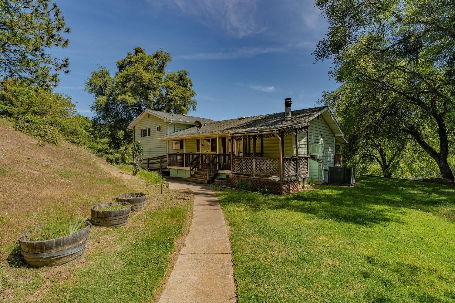 Detail Gallery Image 46 of 77 For 16735 Fiddletown Rd, Fiddletown,  CA 95629 - 3 Beds | 2 Baths