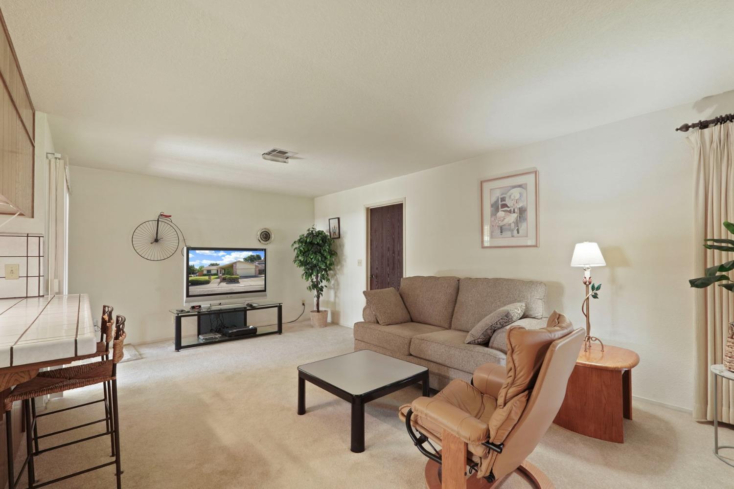 Admiral Drive, Stockton, California image 8