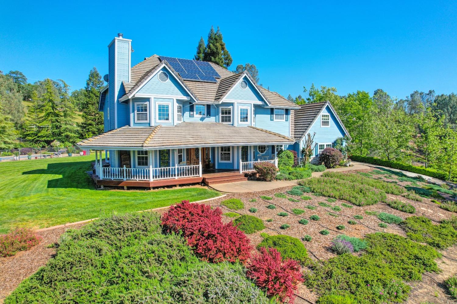 Detail Gallery Image 2 of 81 For 2601 Roundhill Cir, Placerville,  CA 95667 - 4 Beds | 3 Baths