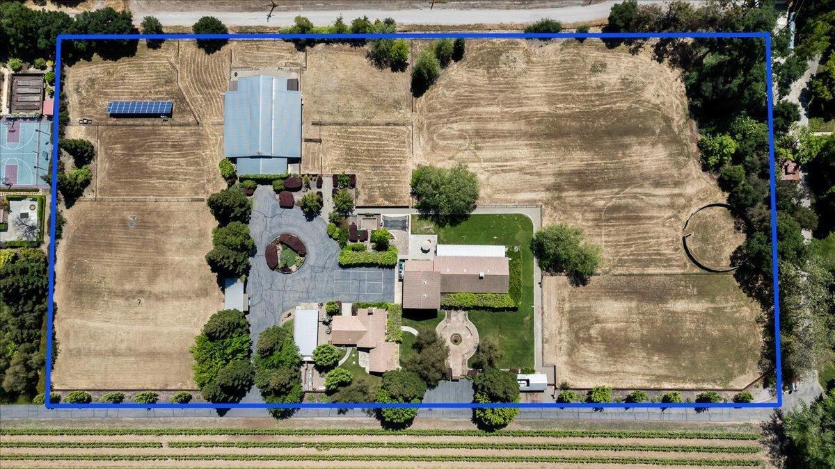Detail Gallery Image 3 of 95 For 18879 Hidden Lakes Ln, Acampo,  CA 95220 - 3 Beds | 3/2 Baths