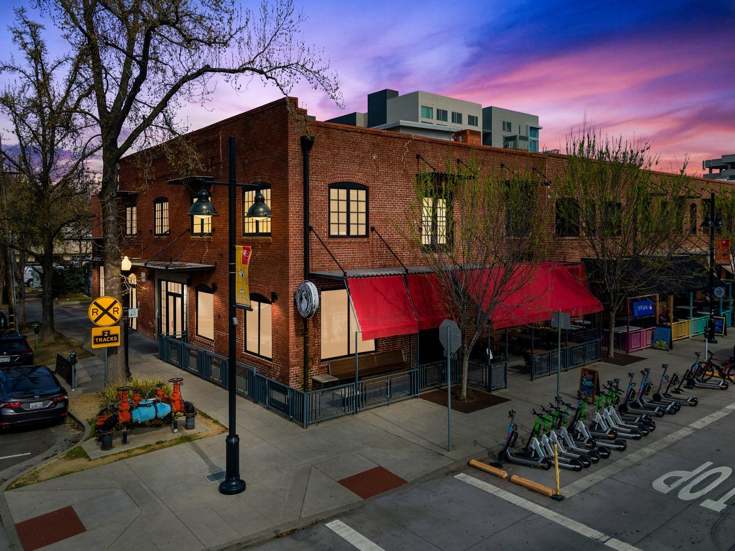 14 AND R LOFTS Condos for Sale