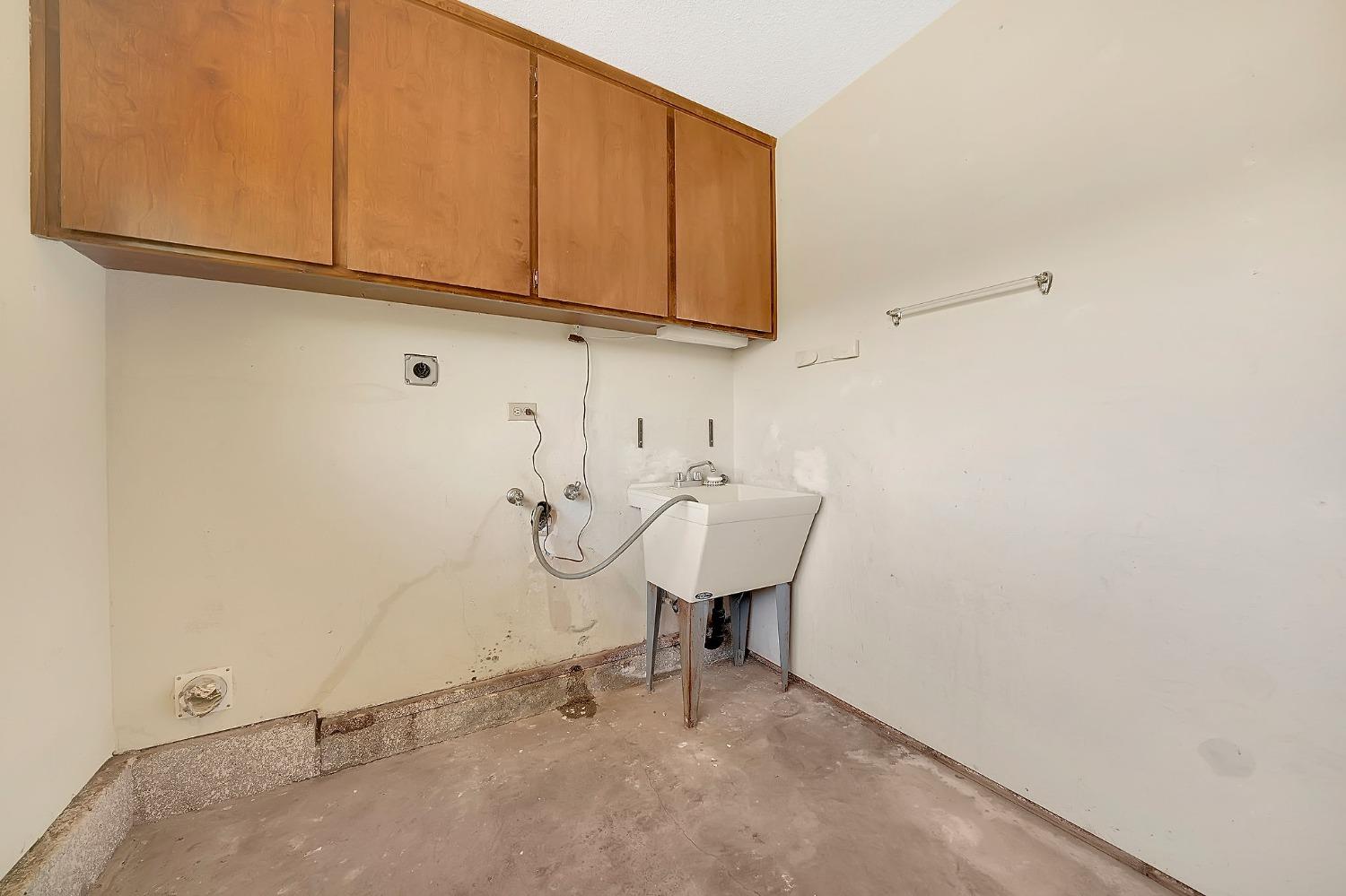 Detail Gallery Image 37 of 77 For 16735 Fiddletown Rd, Fiddletown,  CA 95629 - 3 Beds | 2 Baths