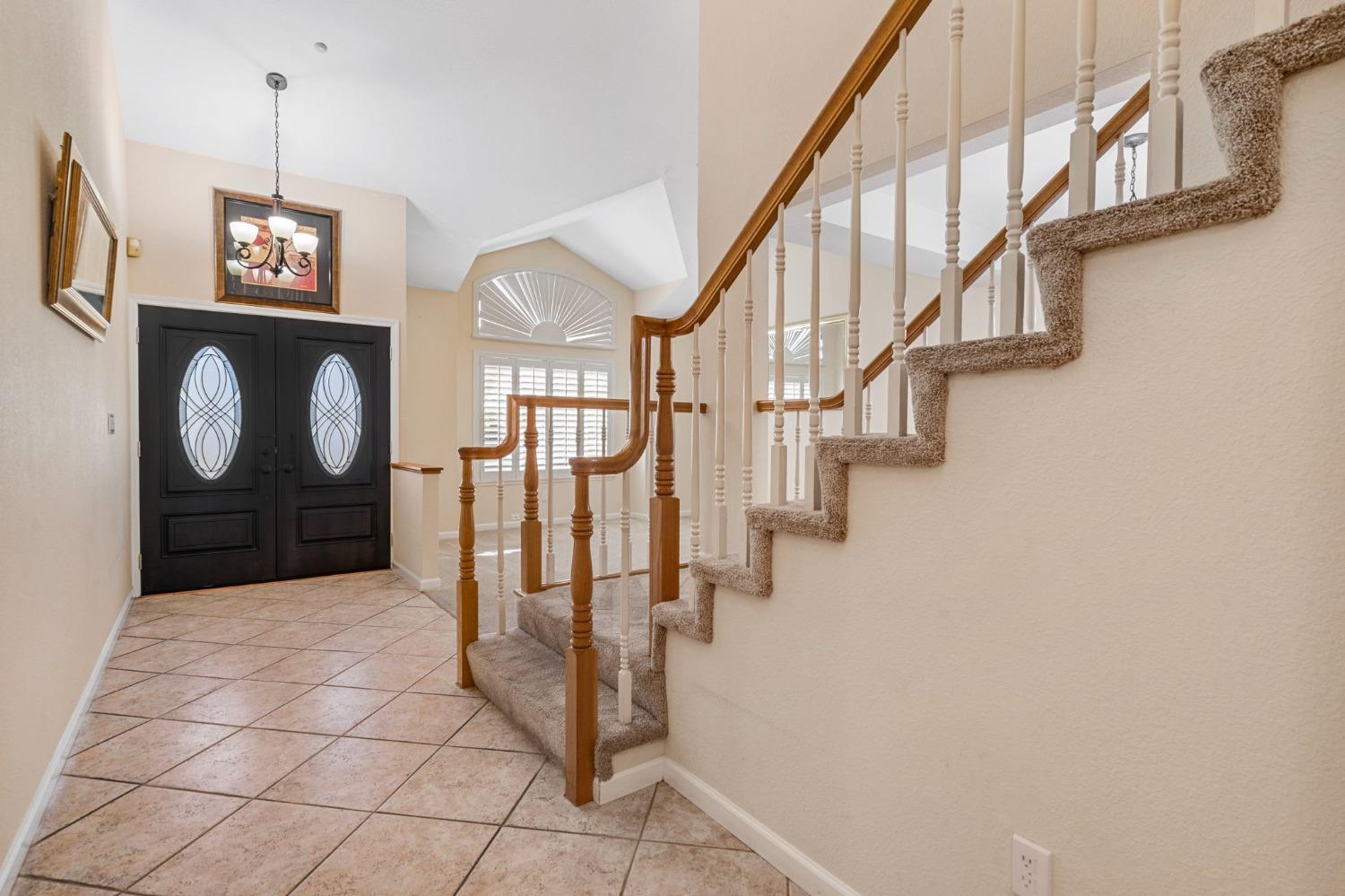 Detail Gallery Image 11 of 45 For 775 Vivian Dr, Livermore,  CA 94550 - 4 Beds | 3 Baths