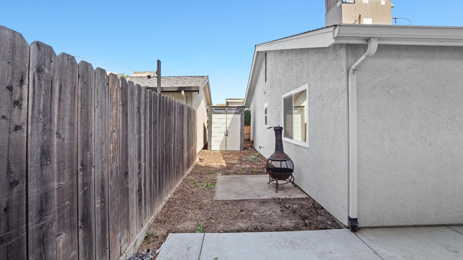 Detail Gallery Image 21 of 52 For 813 St Helena Pl, Modesto,  CA 95356 - 2 Beds | 2 Baths