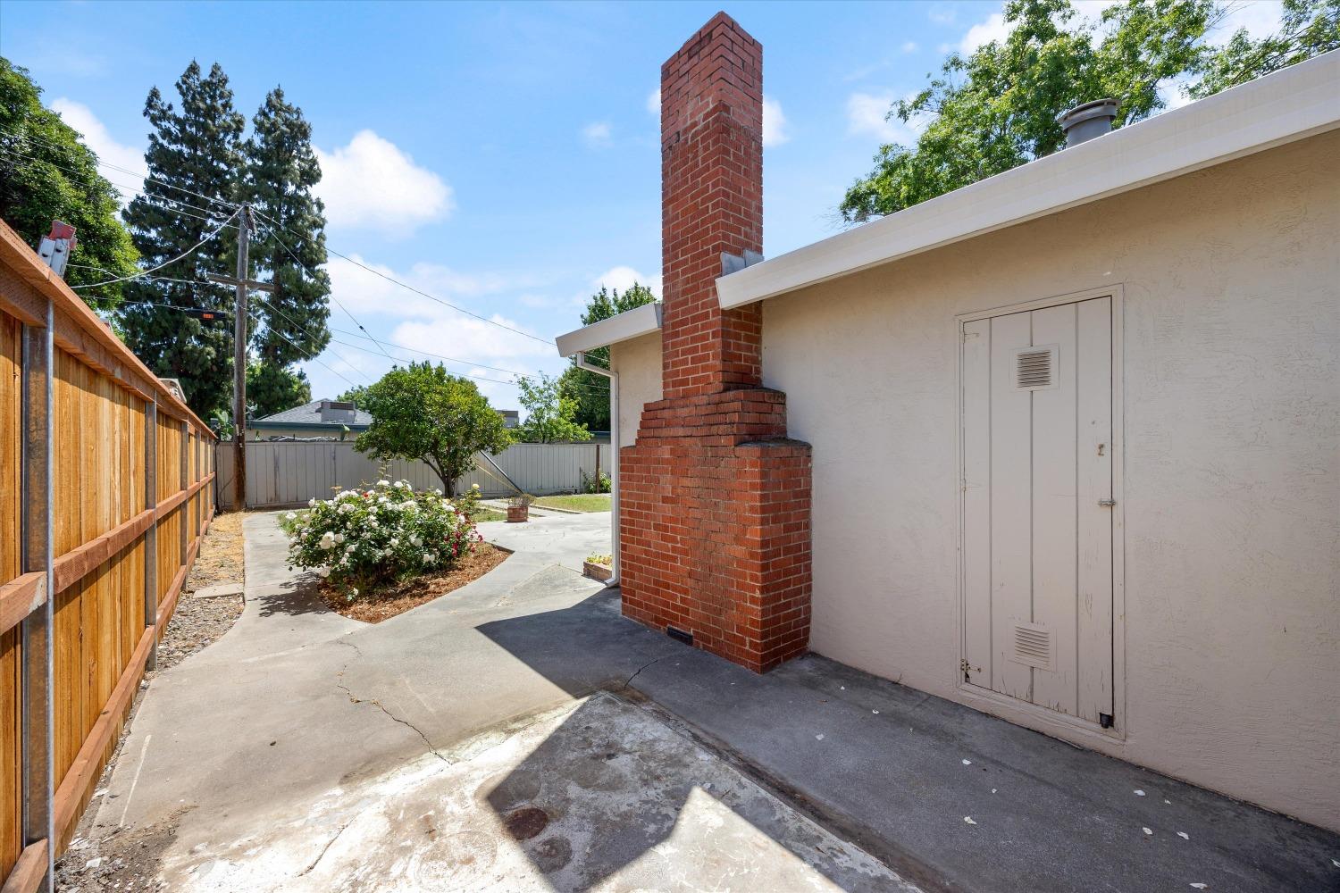 Schuerle Street, Woodland, California image 27