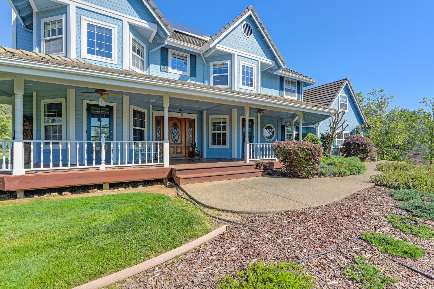 Detail Gallery Image 3 of 81 For 2601 Roundhill Cir, Placerville,  CA 95667 - 4 Beds | 3 Baths