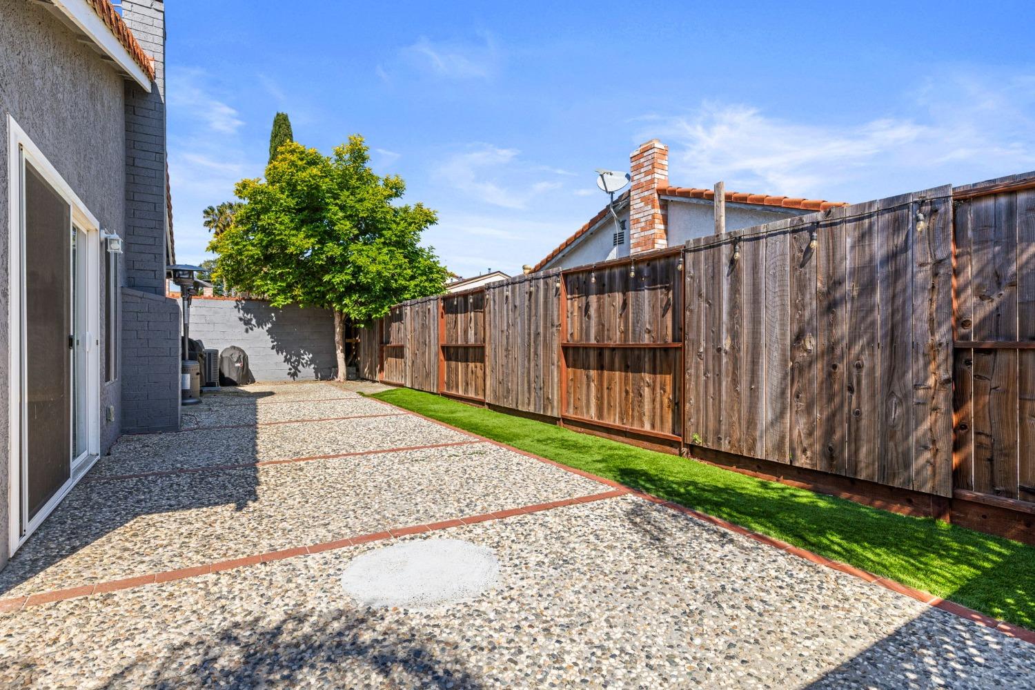 Redwood Drive, Antioch, California image 33