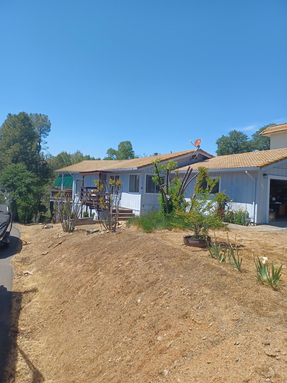 Detail Gallery Image 2 of 34 For 97 Poker Flat Rd, Copperopolis,  CA 95228 - 3 Beds | 2 Baths
