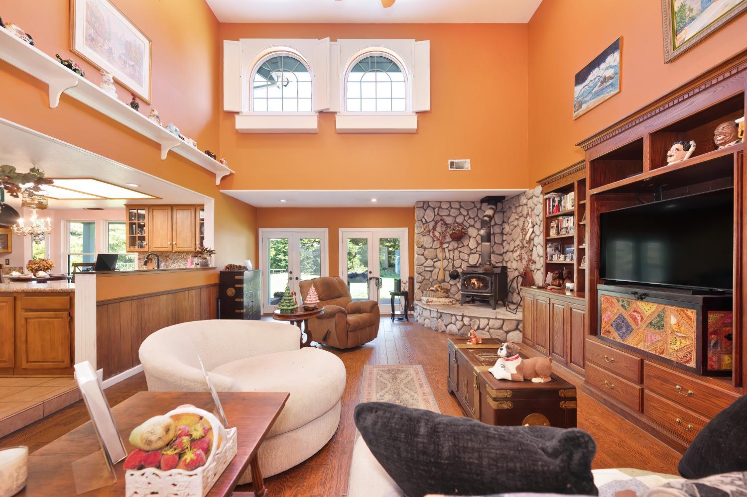 Detail Gallery Image 19 of 81 For 2601 Roundhill Cir, Placerville,  CA 95667 - 4 Beds | 3 Baths