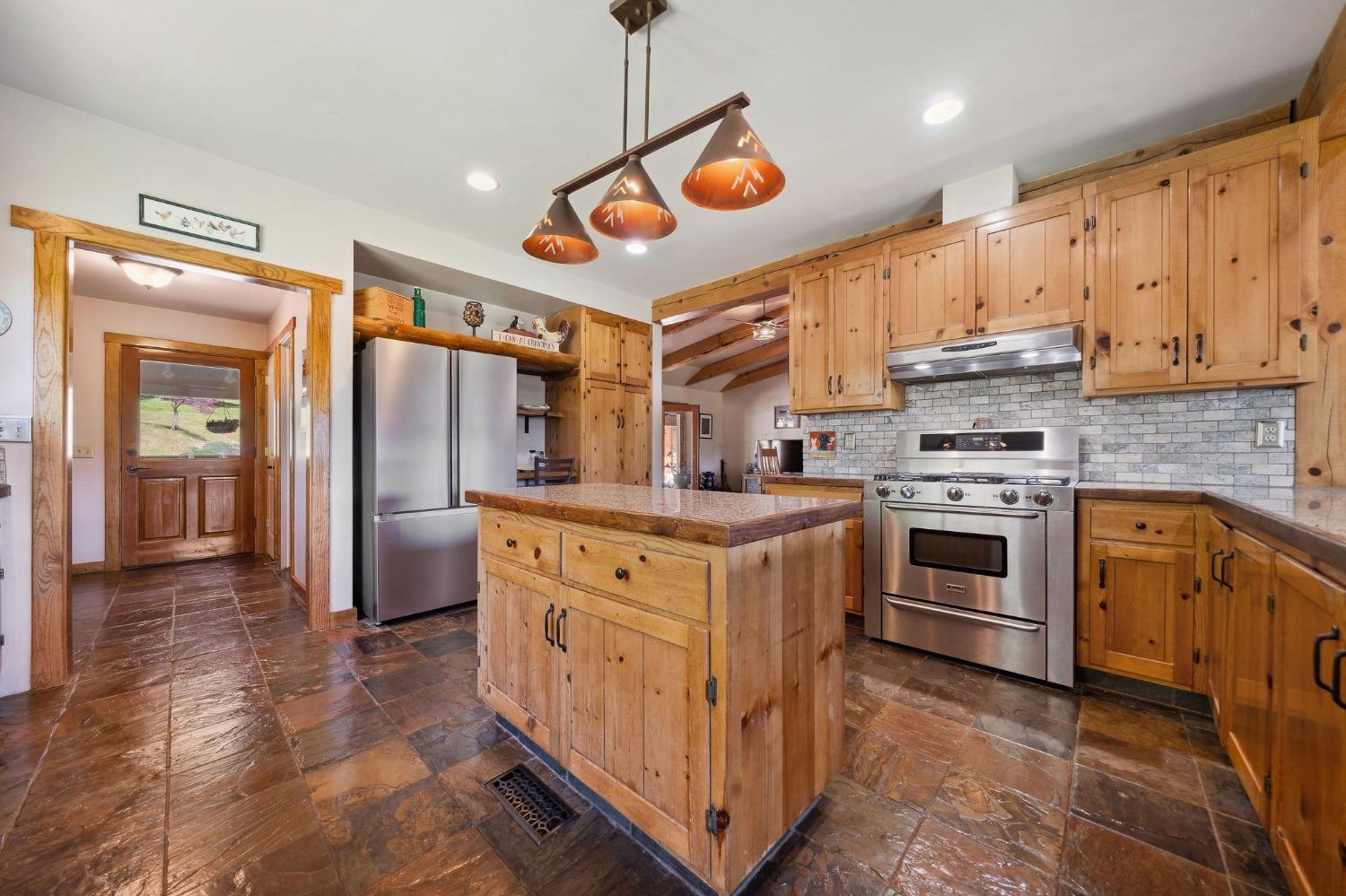 Detail Gallery Image 41 of 83 For 25624 Sherwood Dr, Pioneer,  CA 95666 - 3 Beds | 3 Baths