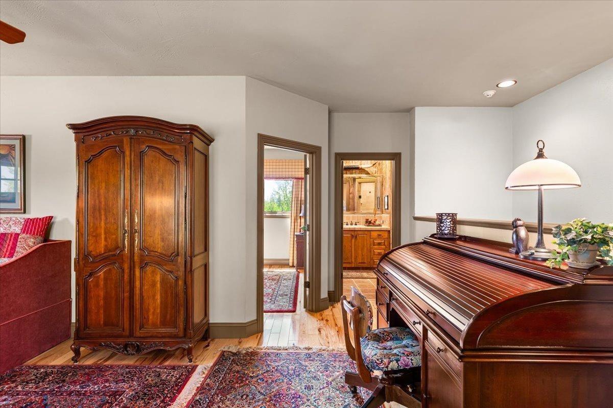Detail Gallery Image 34 of 95 For 18879 Hidden Lakes Ln, Acampo,  CA 95220 - 3 Beds | 3/2 Baths