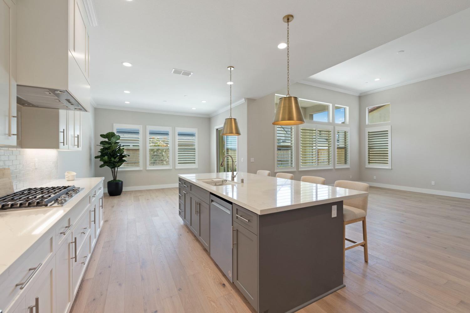 Detail Gallery Image 13 of 29 For 2932 Carrousel, Lodi,  CA 95242 - 3 Beds | 2/1 Baths