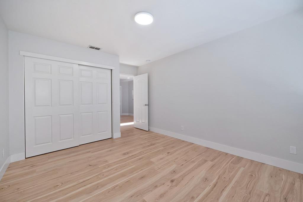 Detail Gallery Image 37 of 63 For 2725 Henri Ct, Davis,  CA 95618 - 5 Beds | 2/1 Baths