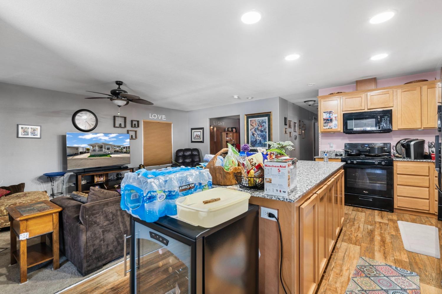 Detail Gallery Image 16 of 26 For 8600 West Lane 172, Stockton,  CA 95210 - 3 Beds | 2 Baths