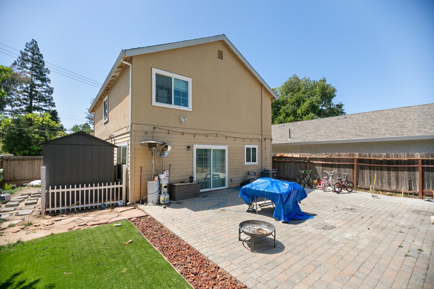Detail Gallery Image 29 of 30 For 3879 8th Ave, Sacramento,  CA 95817 - 3 Beds | 2/1 Baths