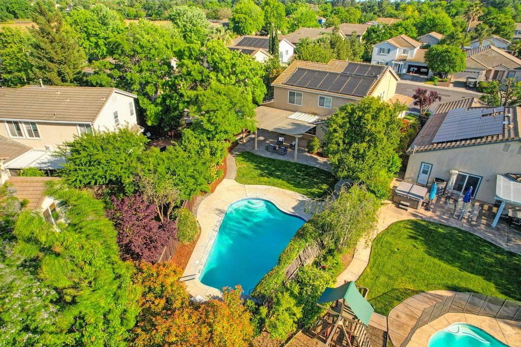 Detail Gallery Image 59 of 63 For 2725 Henri Ct, Davis,  CA 95618 - 5 Beds | 2/1 Baths
