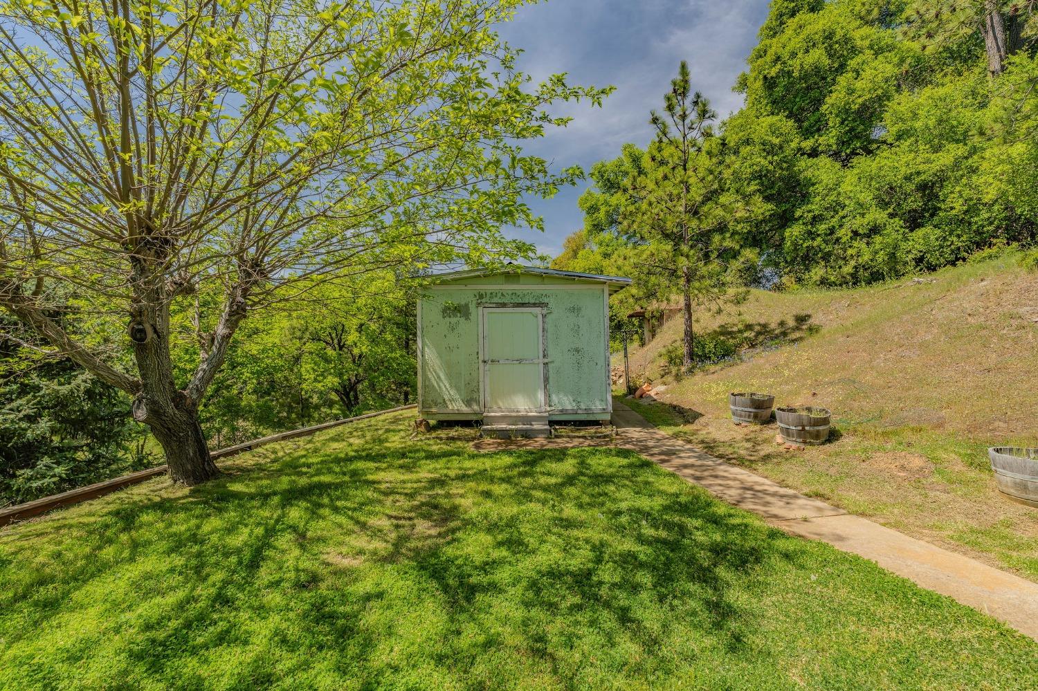 Detail Gallery Image 48 of 77 For 16735 Fiddletown Rd, Fiddletown,  CA 95629 - 3 Beds | 2 Baths