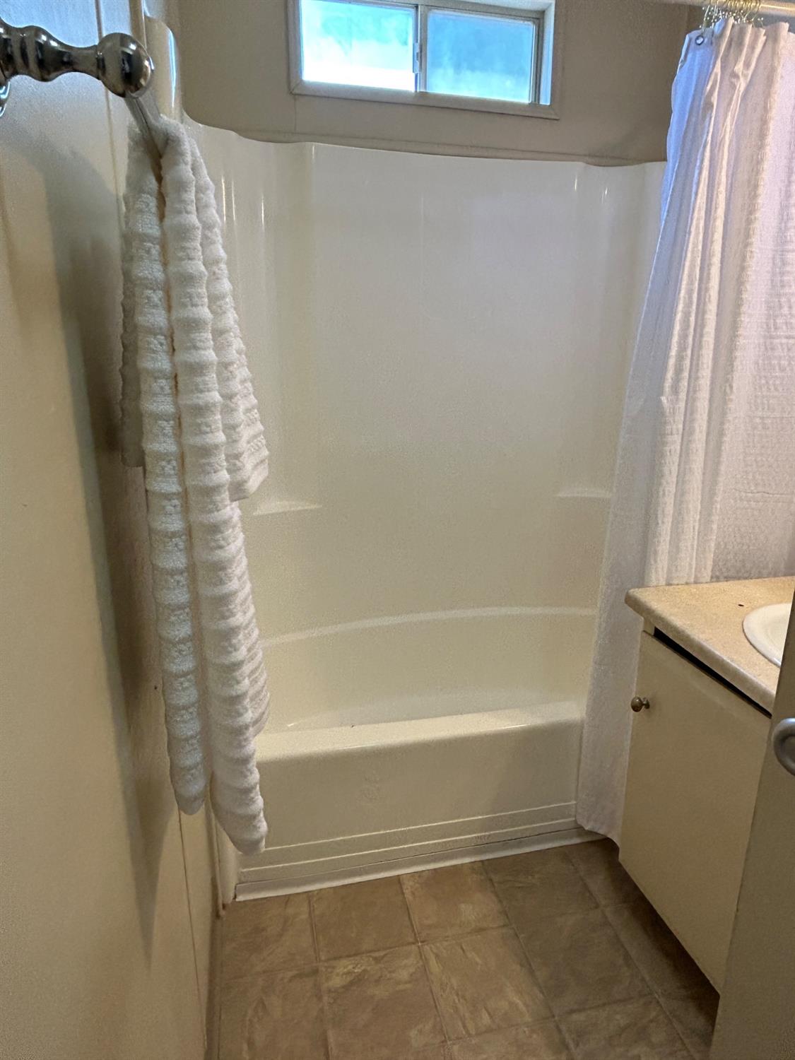 Detail Gallery Image 19 of 40 For 6616 Capital Dr 81, Sacramento,  CA 95828 - 2 Beds | 2 Baths