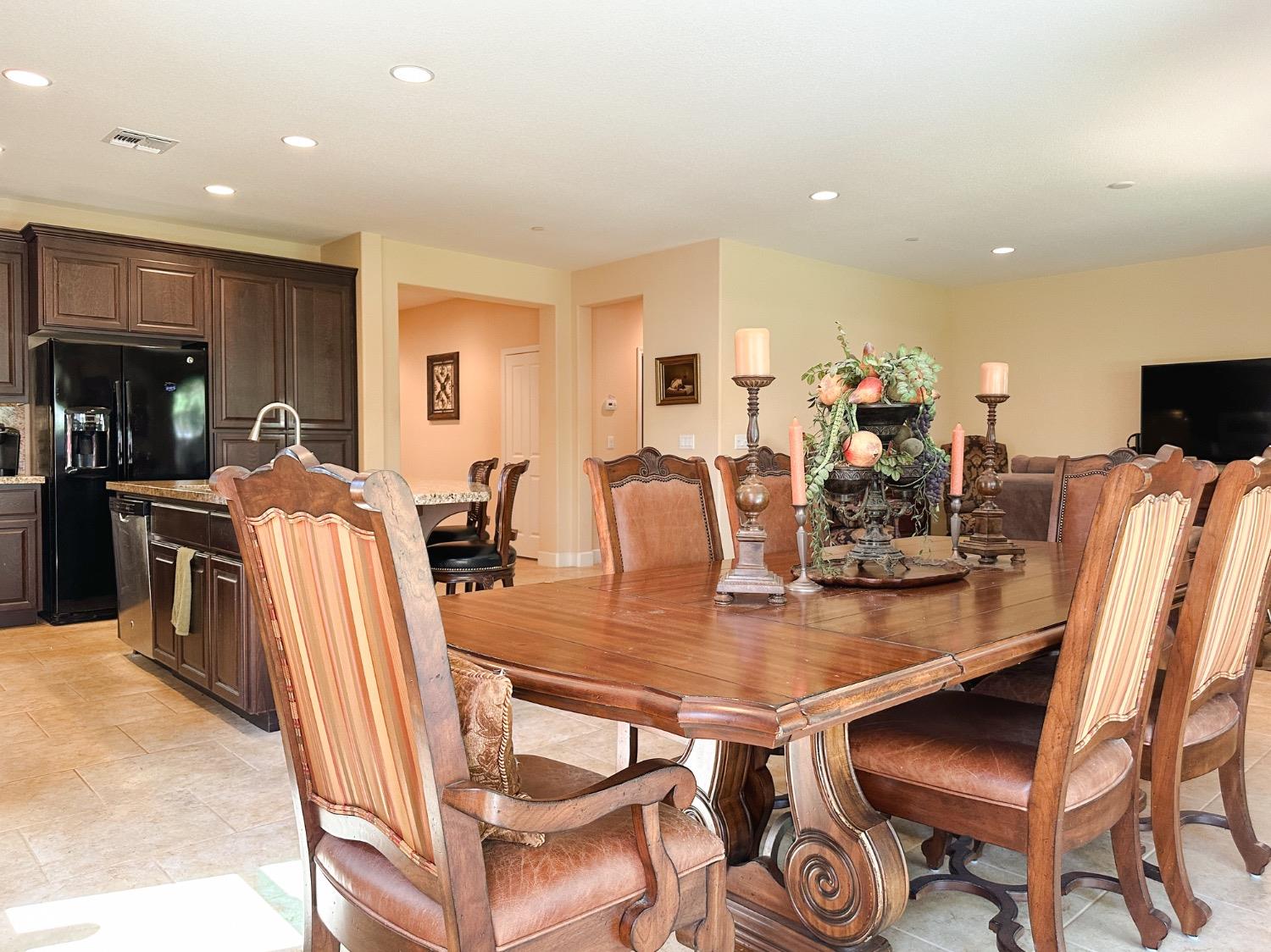 Detail Gallery Image 14 of 46 For 629 Ray Ct, Brentwood,  CA 94513 - 4 Beds | 3 Baths