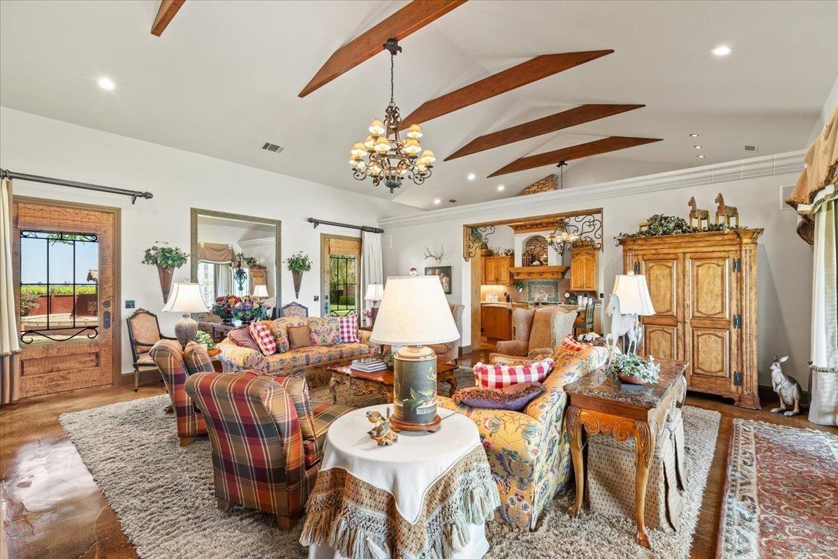 Detail Gallery Image 11 of 95 For 18879 Hidden Lakes Ln, Acampo,  CA 95220 - 3 Beds | 3/2 Baths
